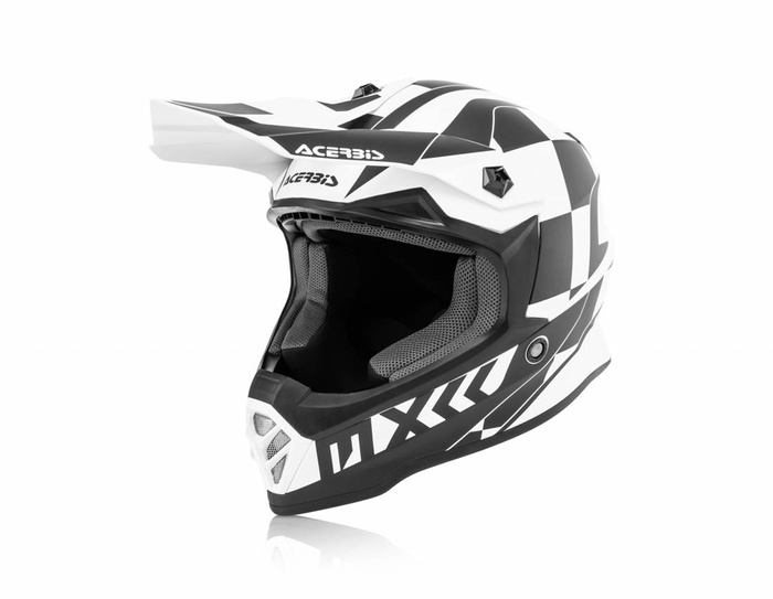 Helm Impact Junior 3.0