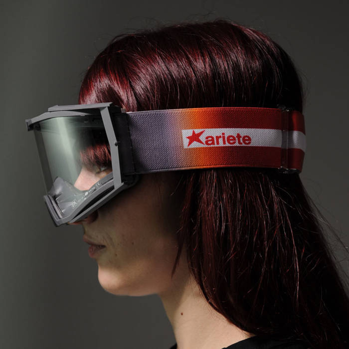 Ariete 8K Motocross MTB-Brille, kompatibel mit Korrektionsbrillen.