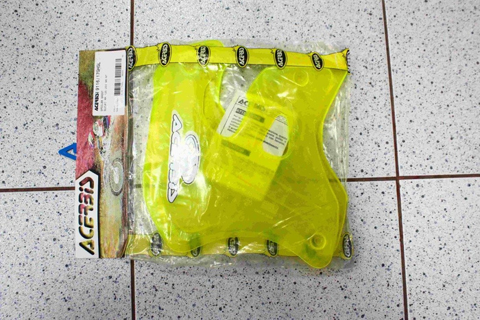 NEW plastik kit Acerbis Suzuki Vintage GHOST RM 125 / 250 year of prod.1997