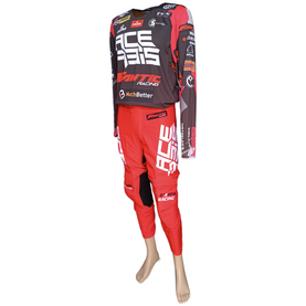 Das neue originale Shirt, kommt aus Überproduktion von Jed Etchells Fantic