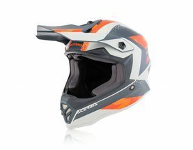 Helm Impact Junior 3.0