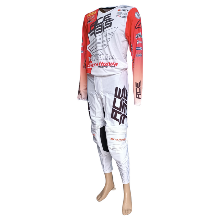 Das neue originale Shirt, kommt aus Überproduktion von Delvintor Alfarizi Honda