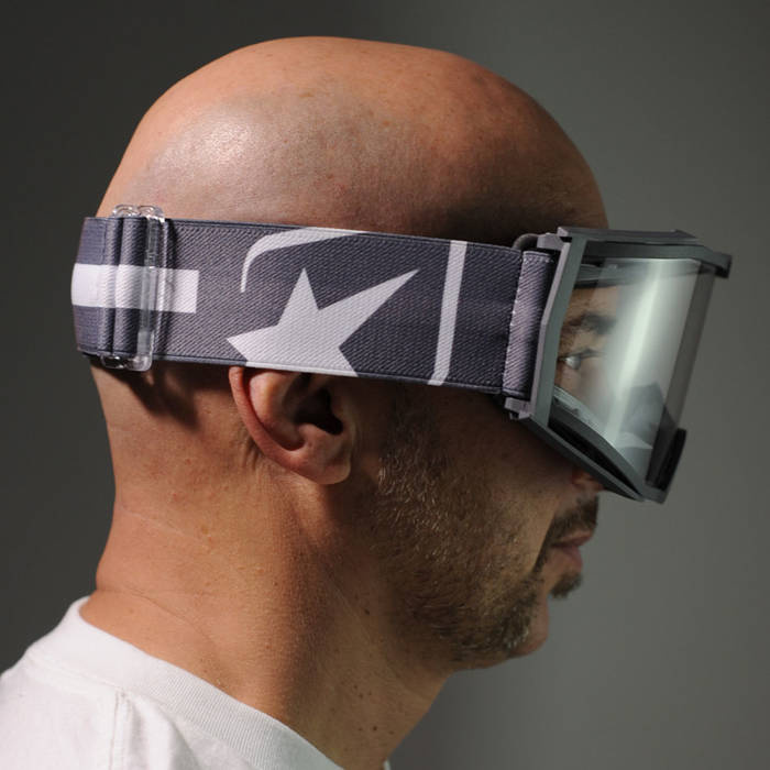 Ariete 8K Motocross MTB-Brille, kompatibel mit Korrektionsbrillen.