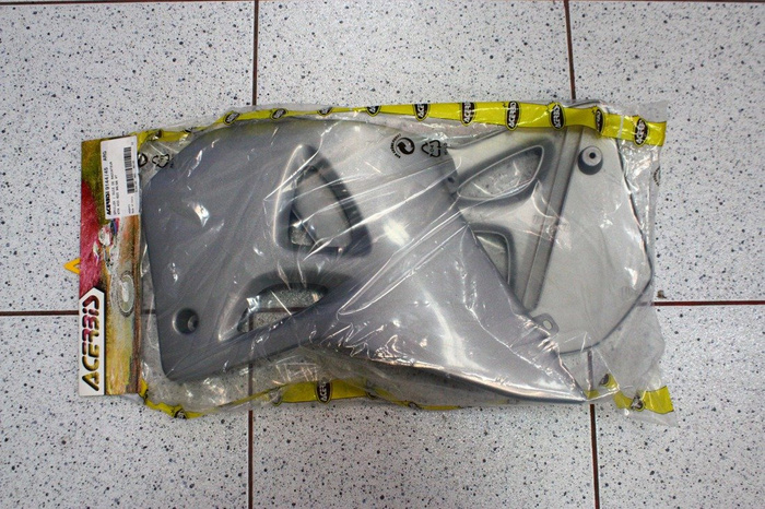 NEW plastik kit Acerbis Vintage Enduro passend für KTM 400/ 540 Supercomp. year of prod.1996